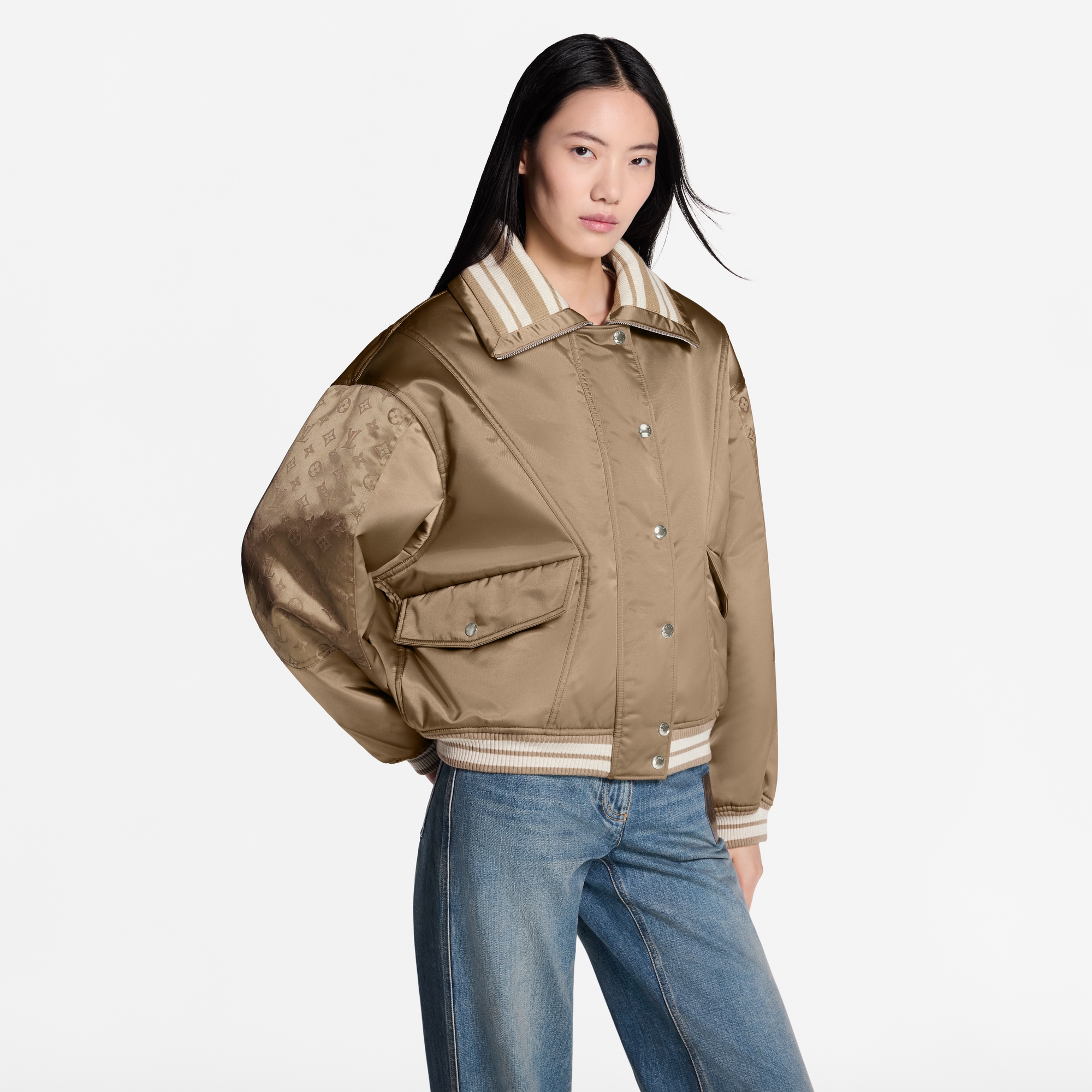 LOUIS VUITTON ボンバージャケット MA-1ジャケット 中古・古着通販】LOUIS VUITTON (ルイ ヴィトン) リバーシブルボンバー